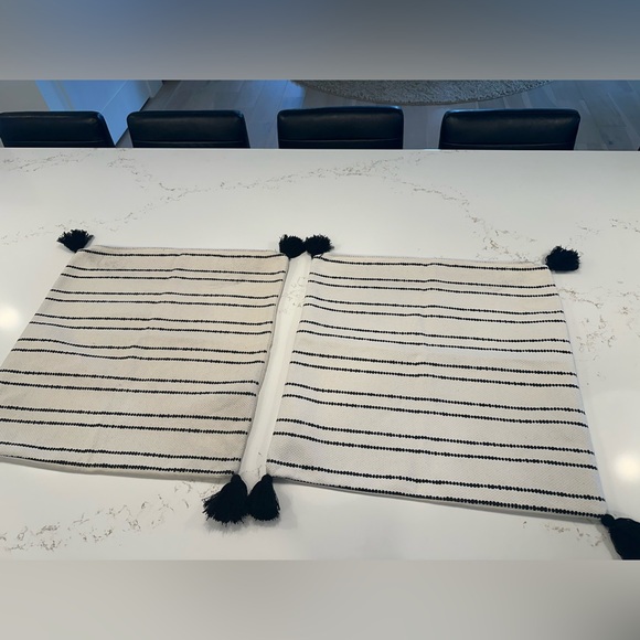 24 x 24 Pillow Covers - Picture 4 of 6